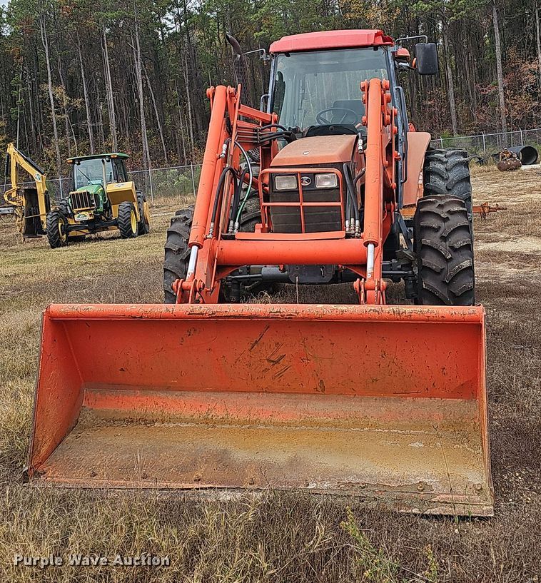 image for item NP9138 Kubota M105S MFWD tractor