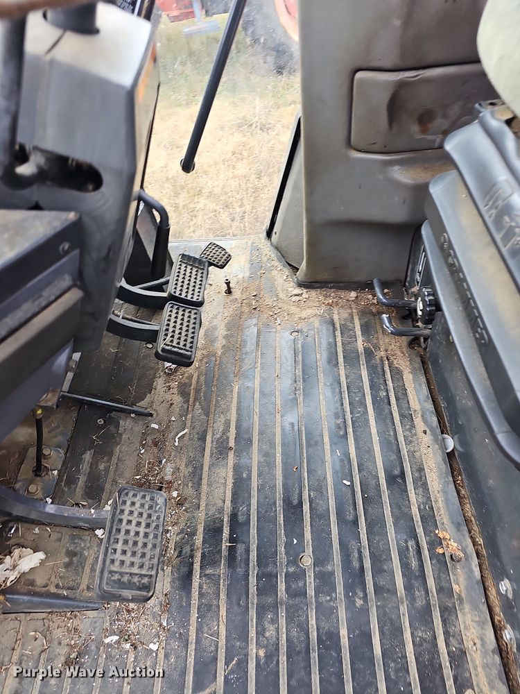 image for item NP9138 Kubota M105S MFWD tractor