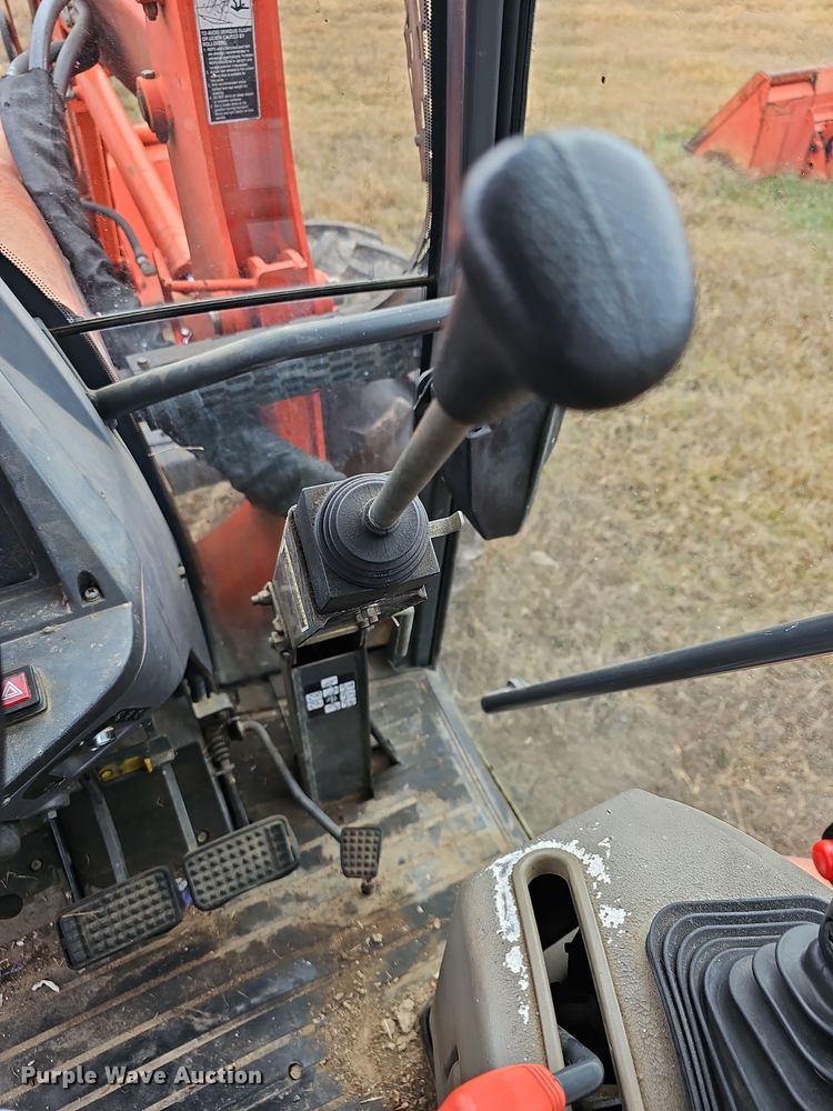 image for item NP9138 Kubota M105S MFWD tractor