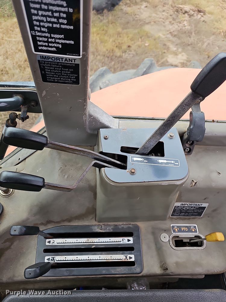 image for item NP9138 Kubota M105S MFWD tractor