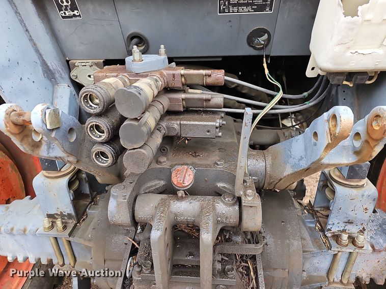 image for item NP9138 Kubota M105S MFWD tractor