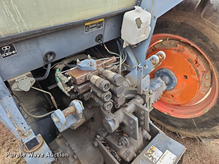 image for item NP9138 Kubota M105S MFWD tractor