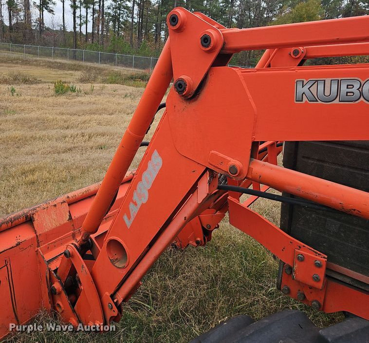 image for item NP9139 Kubota M105S MFWD tractor