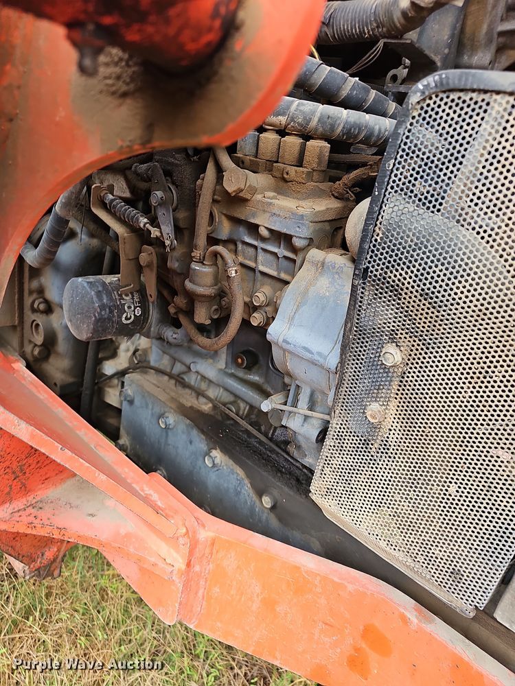 image for item NP9139 Kubota M105S MFWD tractor