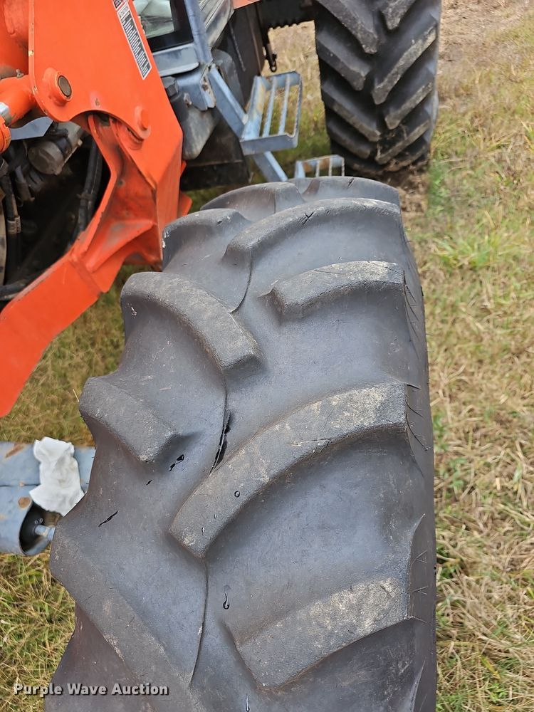 image for item NP9139 Kubota M105S MFWD tractor