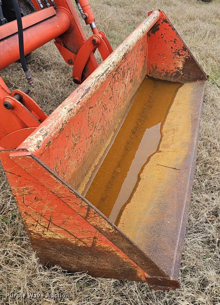 image for item NP9140 Kubota M105S MFWD tractor