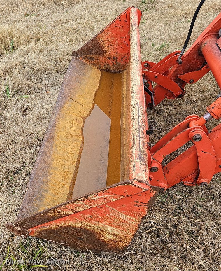 image for item NP9140 Kubota M105S MFWD tractor