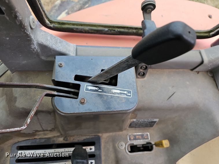 image for item NP9140 Kubota M105S MFWD tractor