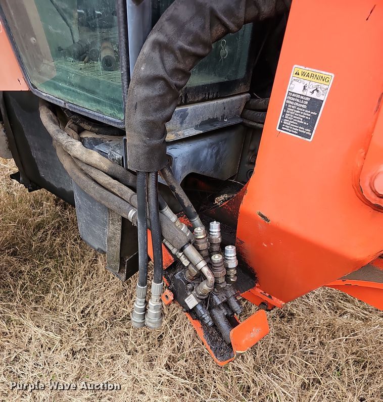 image for item NP9140 Kubota M105S MFWD tractor