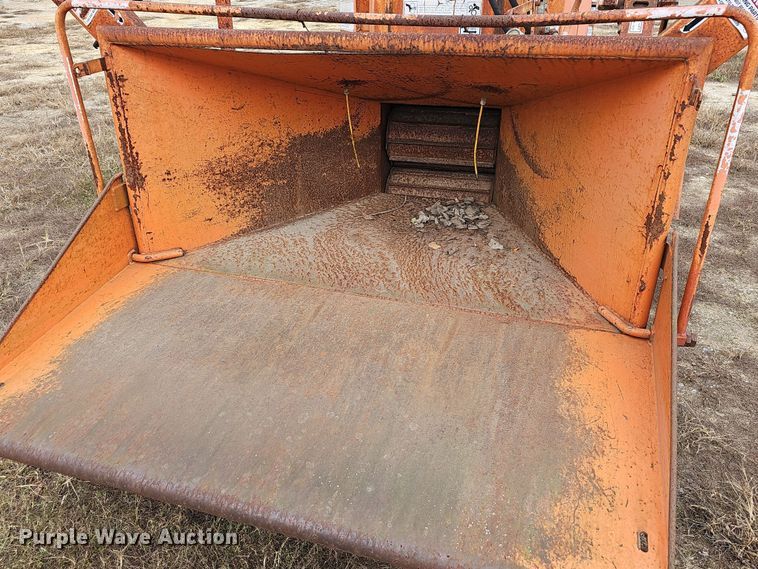 image for item NP9141 Bandit 250XP wood chipper