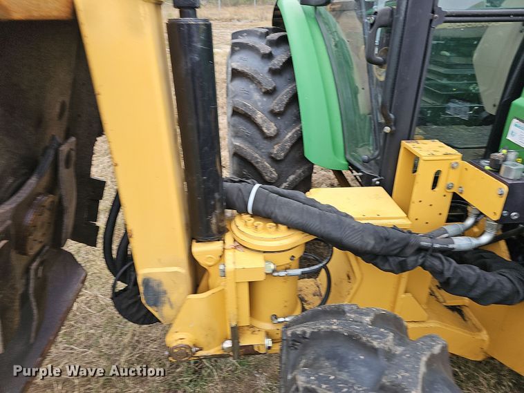 image for item NP9142 2009 John Deere 5101E MFWD tractor