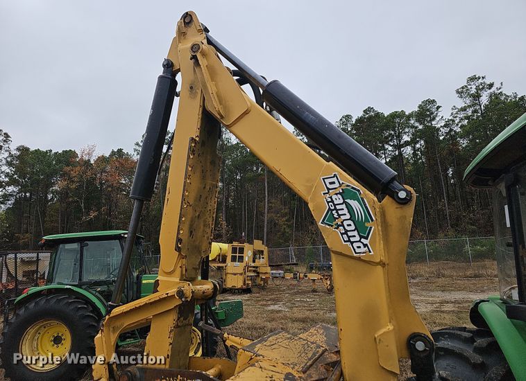 image for item NP9142 2009 John Deere 5101E MFWD tractor