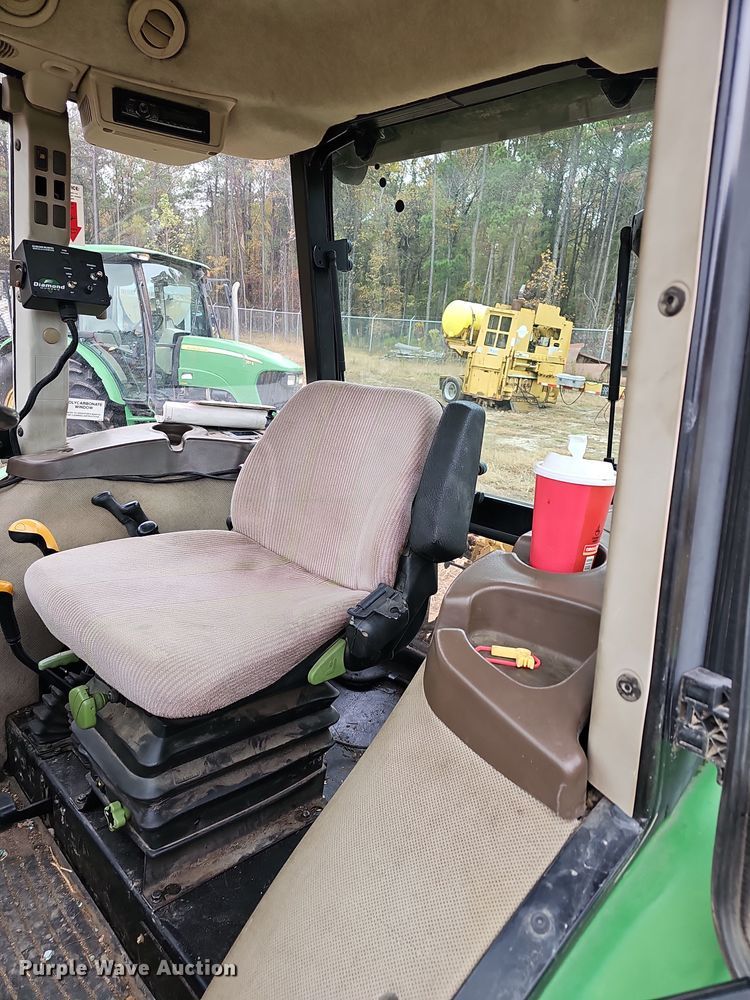 image for item NP9142 2009 John Deere 5101E MFWD tractor