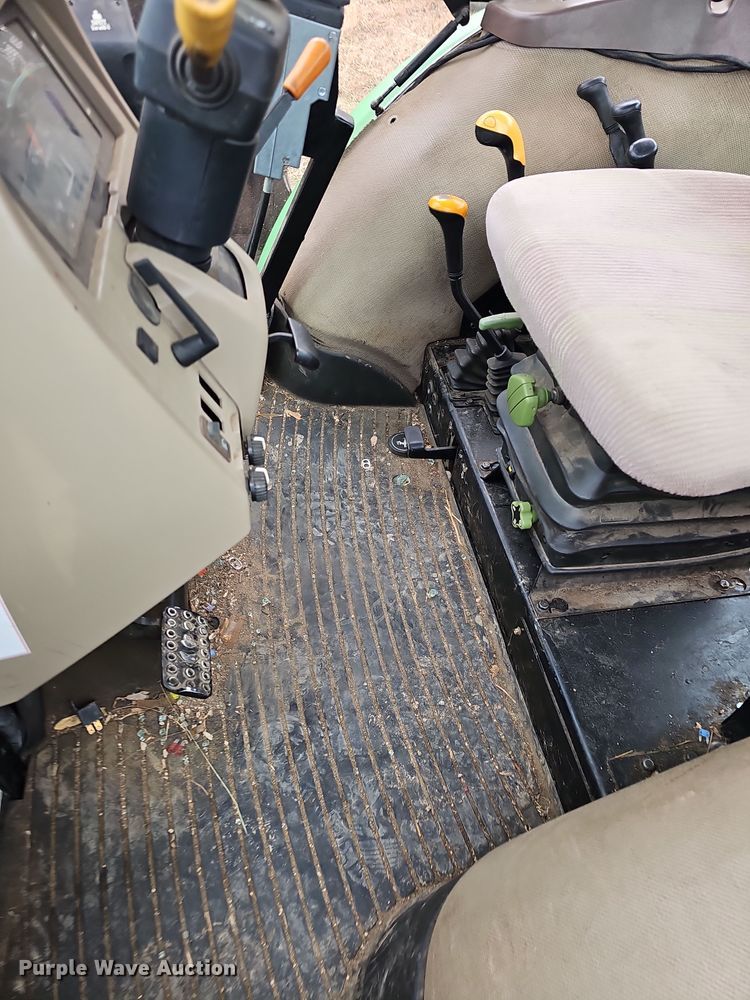 image for item NP9142 2009 John Deere 5101E MFWD tractor