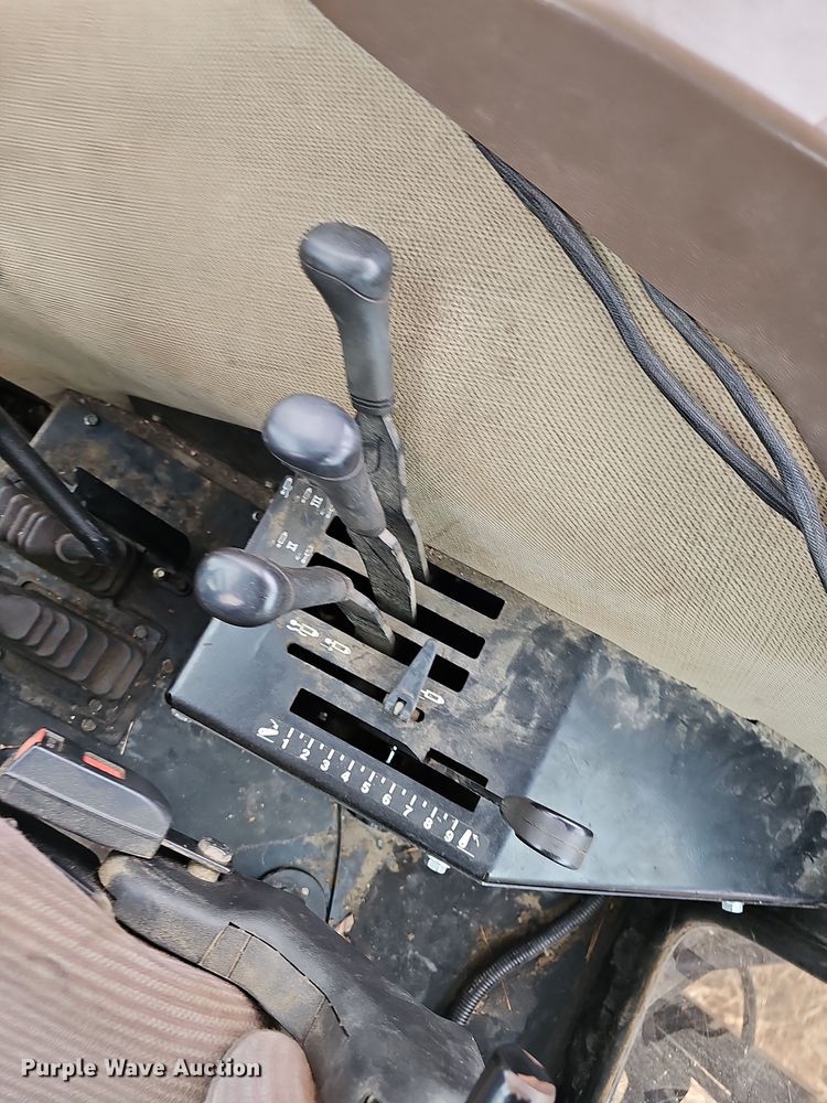 image for item NP9142 2009 John Deere 5101E MFWD tractor