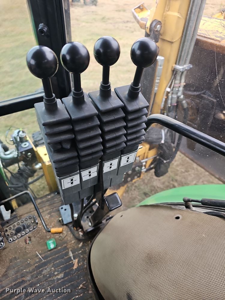 image for item NP9142 2009 John Deere 5101E MFWD tractor