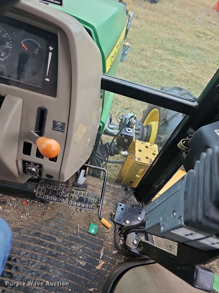 image for item NP9142 2009 John Deere 5101E MFWD tractor