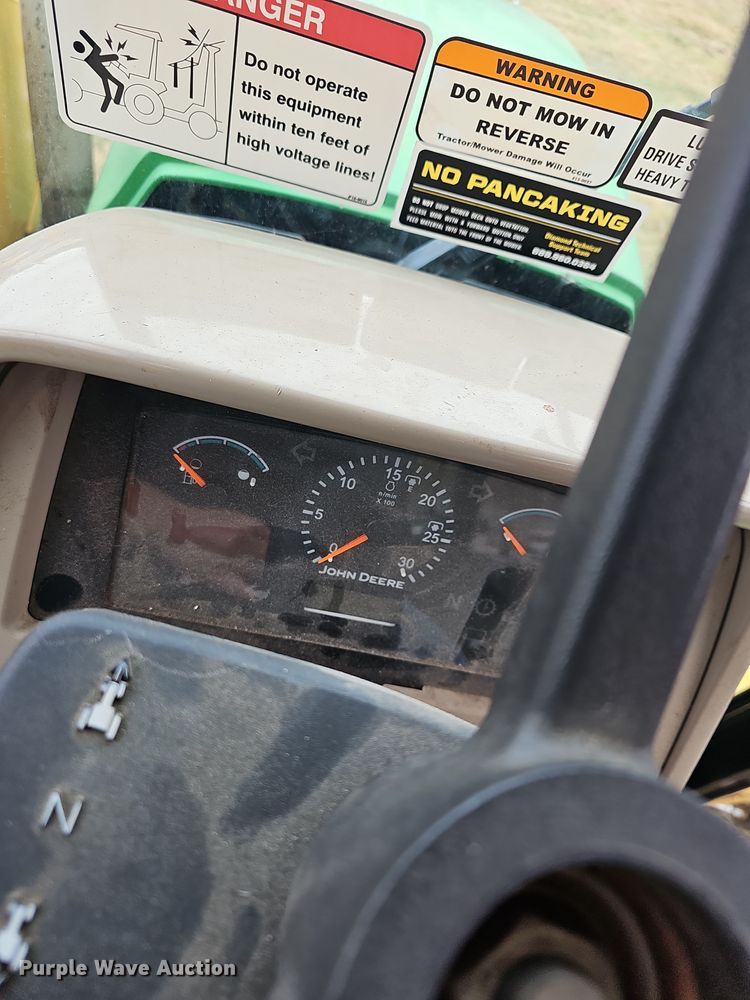 image for item NP9142 2009 John Deere 5101E MFWD tractor