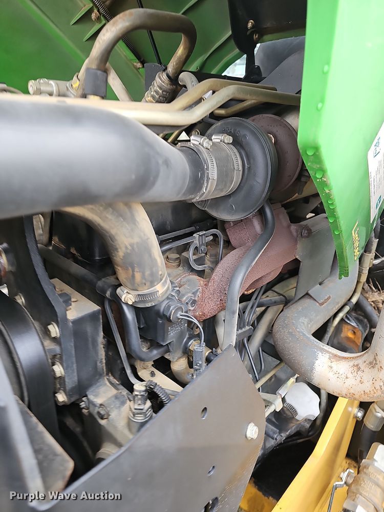 image for item NP9142 2009 John Deere 5101E MFWD tractor