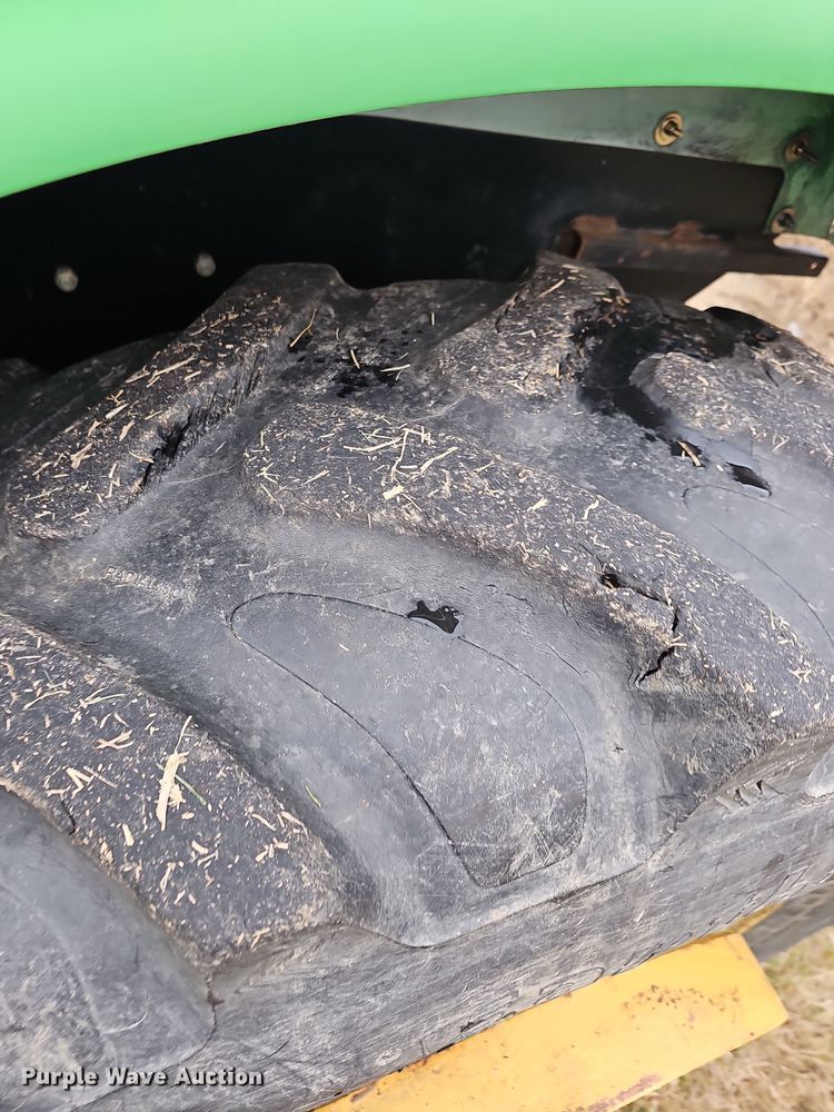 image for item NP9142 2009 John Deere 5101E MFWD tractor