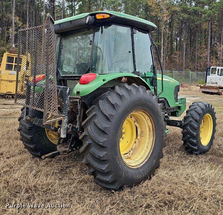 image for item NP9143 2009 John Deere 5101E MFWD tractor