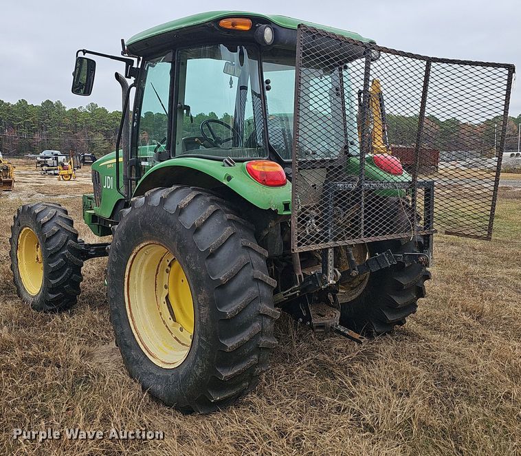 image for item NP9143 2009 John Deere 5101E MFWD tractor