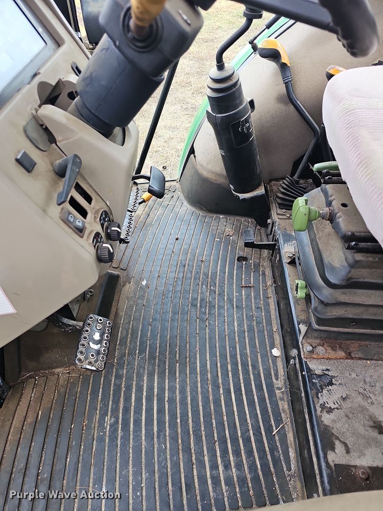 image for item NP9143 2009 John Deere 5101E MFWD tractor