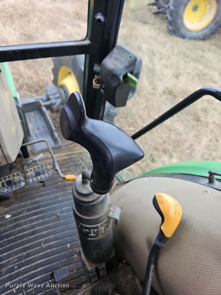 image for item NP9143 2009 John Deere 5101E MFWD tractor