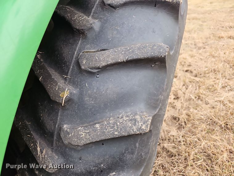 image for item NP9143 2009 John Deere 5101E MFWD tractor