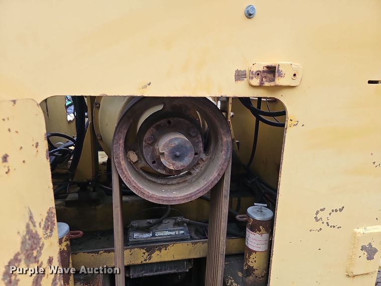 image for item NP9145 Glenbrook 4000 asphalt remover 