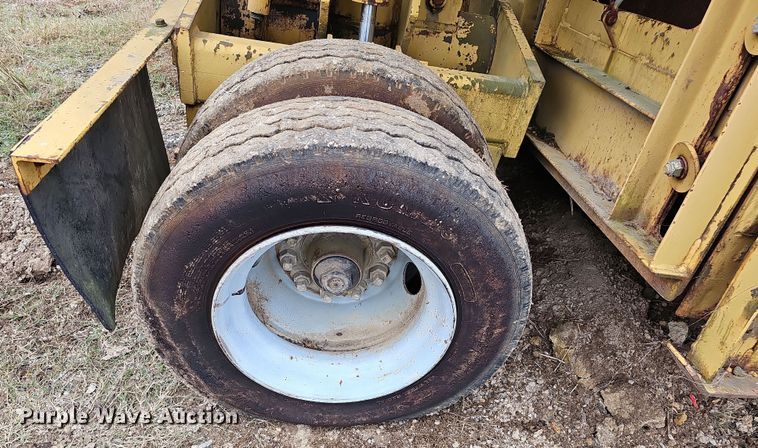 image for item NP9145 Glenbrook 4000 asphalt remover 