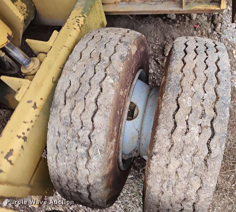 image for item NP9145 Glenbrook 4000 asphalt remover 