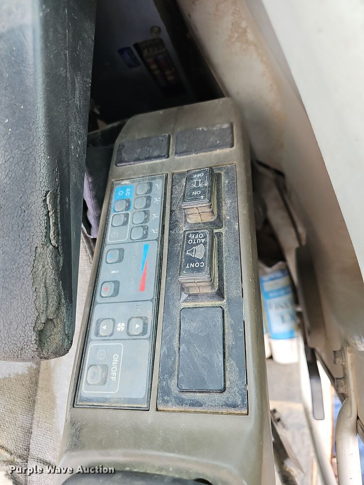 image for item NP9147 Link Belt 80 excavator