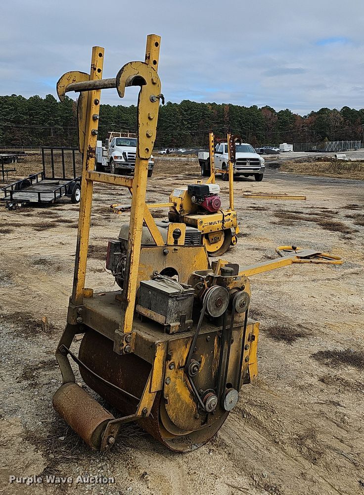 image for item NP9151 Multiquip V304EH11 compactor