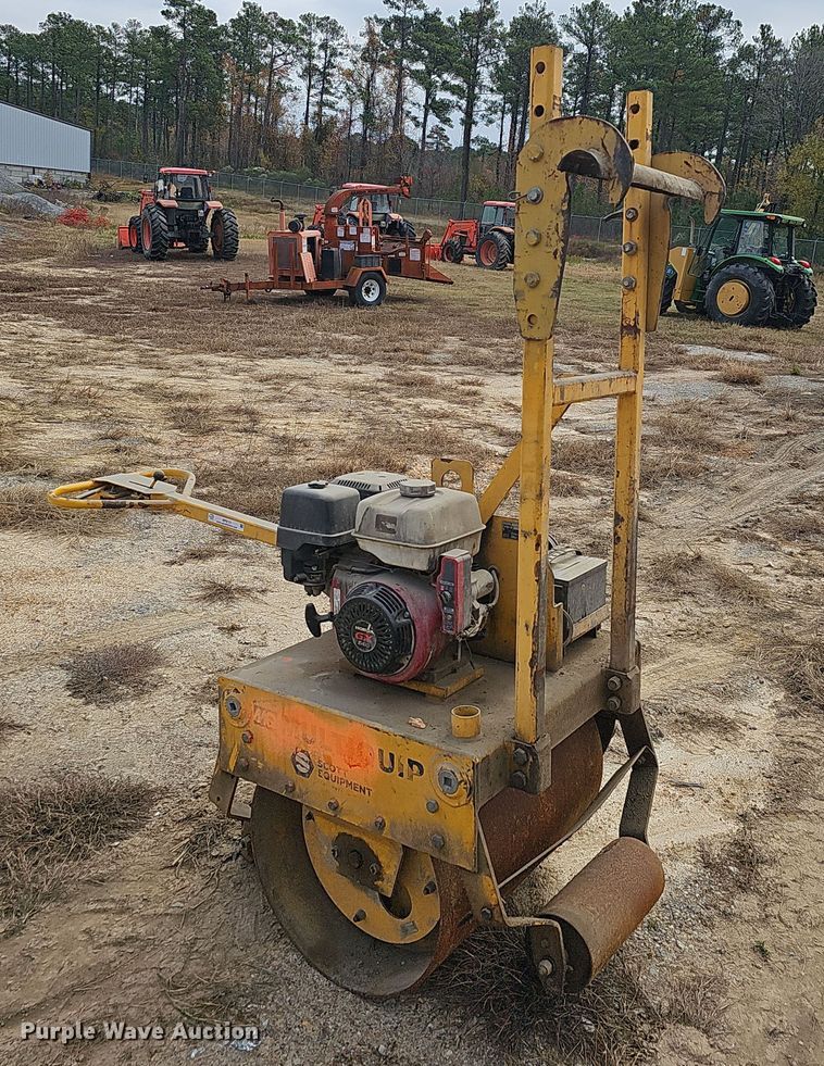 image for item NP9151 Multiquip V304EH11 compactor