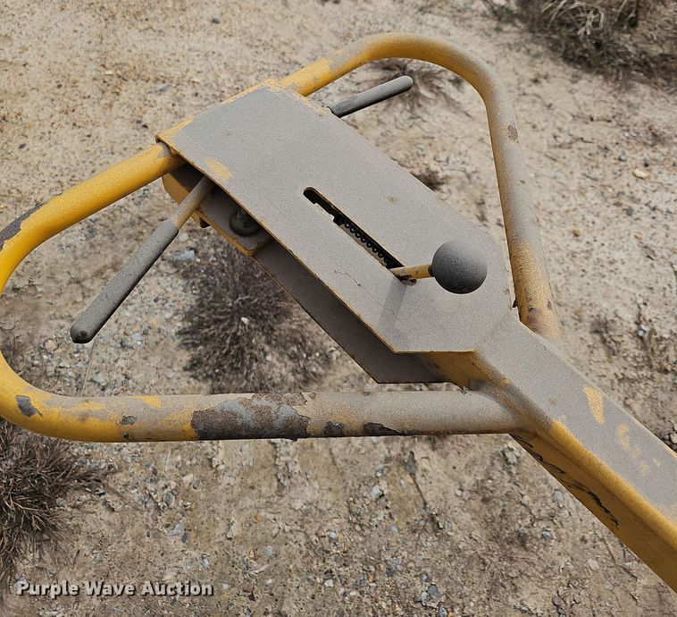 image for item NP9151 Multiquip V304EH11 compactor