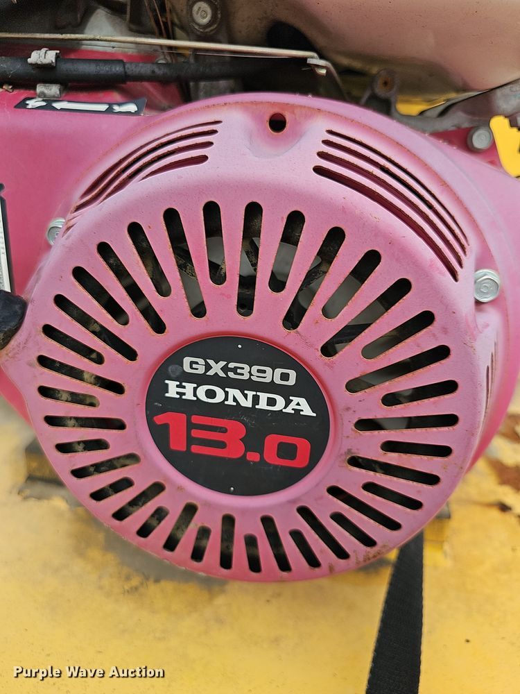 image for item NP9152 Multiquip V304EH11  compactor