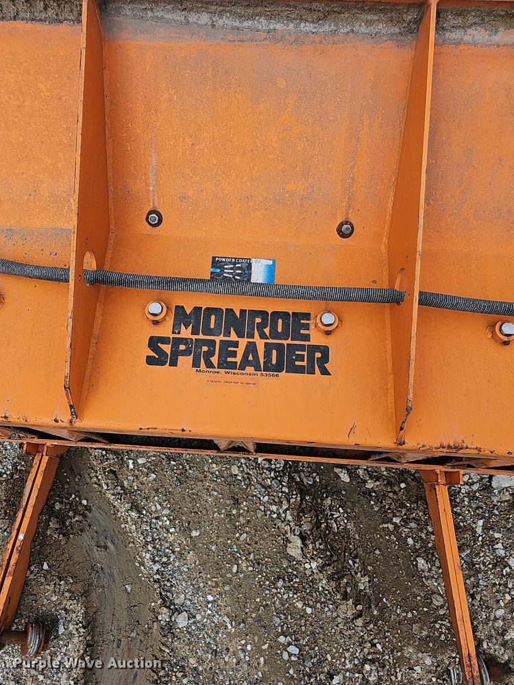 image for item NP9153 Monroe  manure spreader