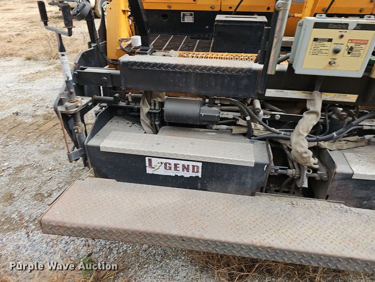 image for item NP9155 LeeBoy 8515  paver