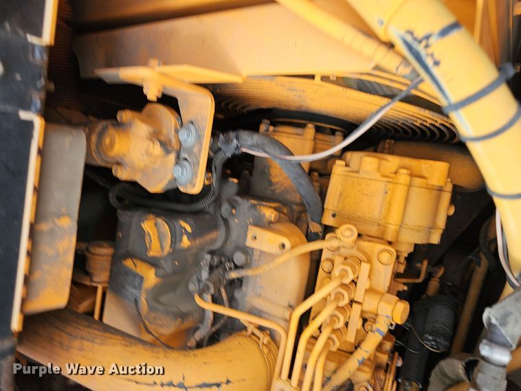 image for item NP9155 LeeBoy 8515  paver