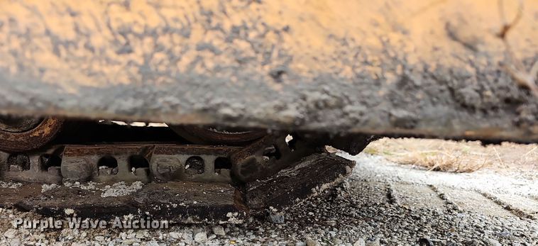 image for item NP9155 LeeBoy 8515  paver