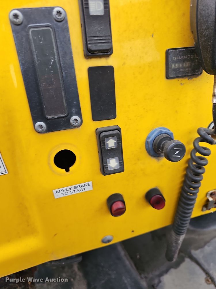 image for item NP9157 2002 Polaris Ranger  utility vehicle