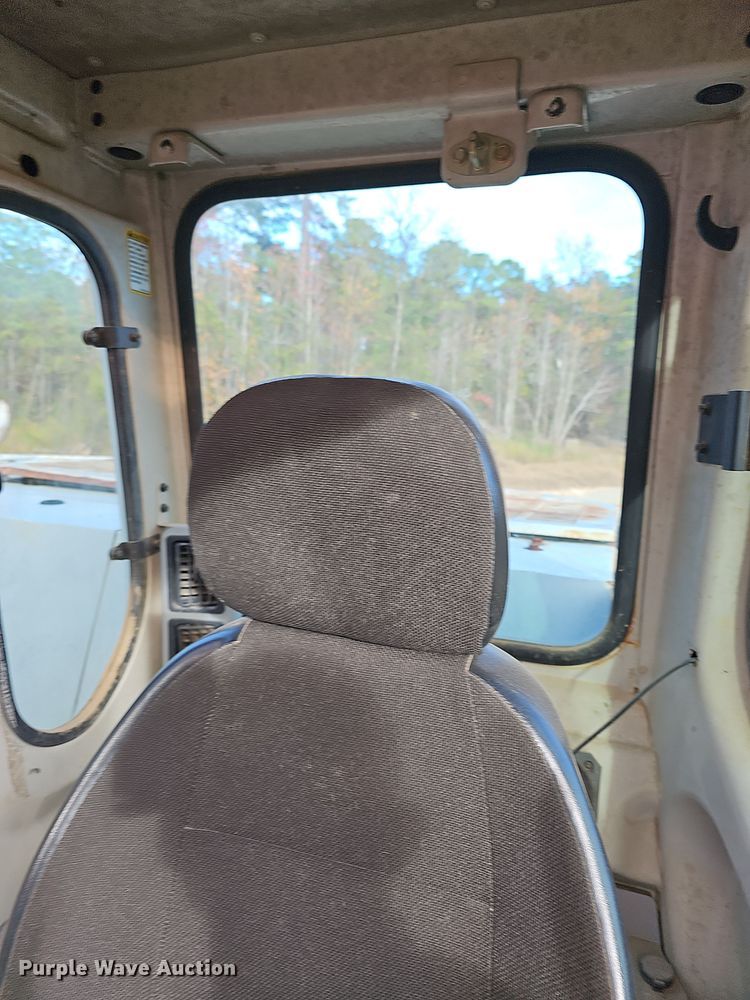 image for item NP9181 Link Belt 225  excavator