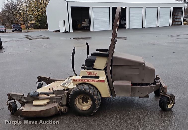 image for item NP9202 Grasshopper 928D  ZTR lawn mower