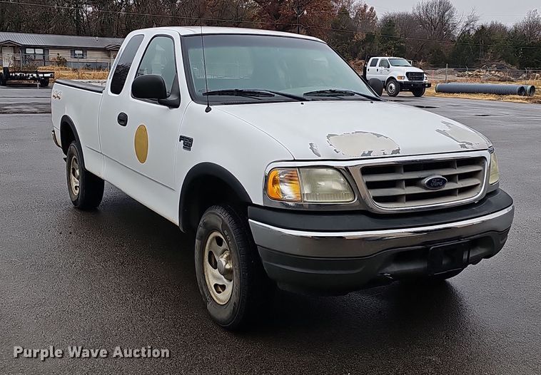 image for item NP9203 2002 Ford F150  SuperCab pickup truck