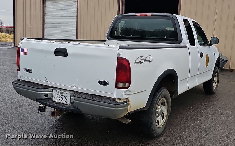 image for item NP9203 2002 Ford F150  SuperCab pickup truck