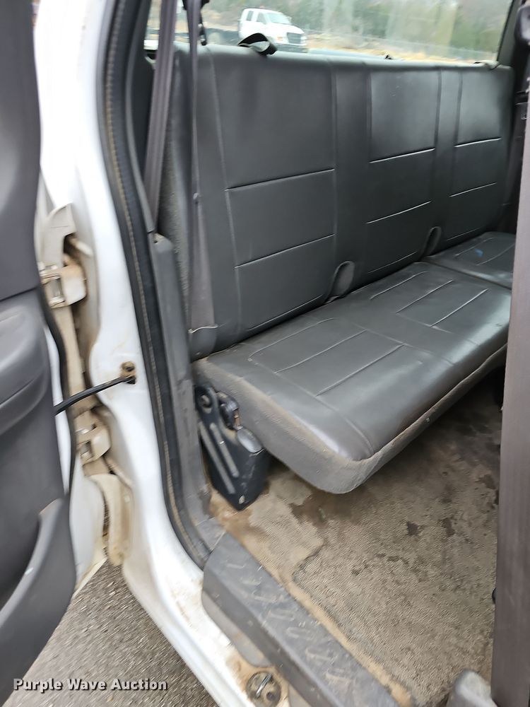 image for item NP9203 2002 Ford F150  SuperCab pickup truck