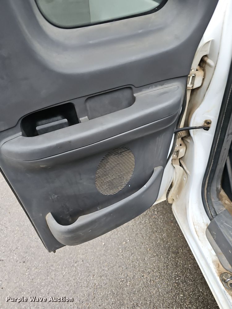 image for item NP9203 2002 Ford F150  SuperCab pickup truck