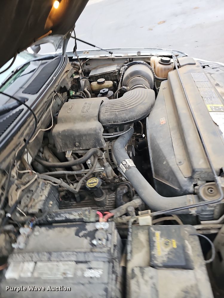 image for item NP9203 2002 Ford F150  SuperCab pickup truck