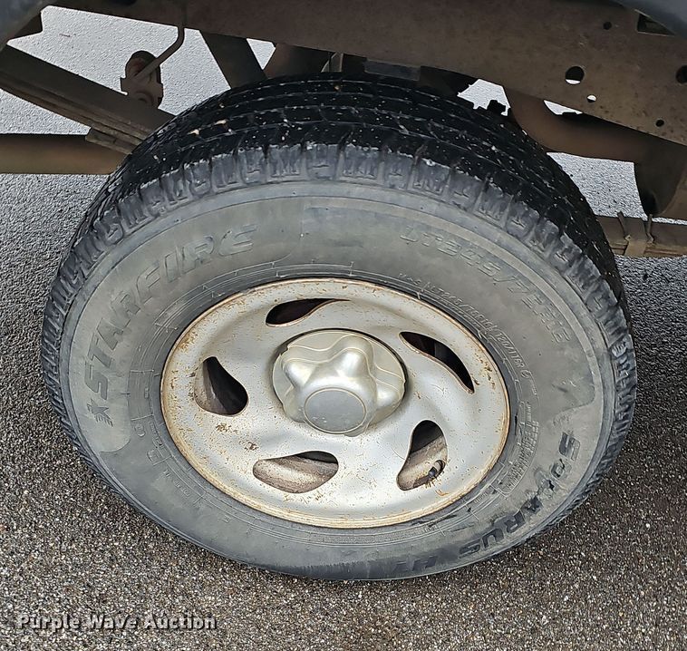 image for item NP9203 2002 Ford F150  SuperCab pickup truck